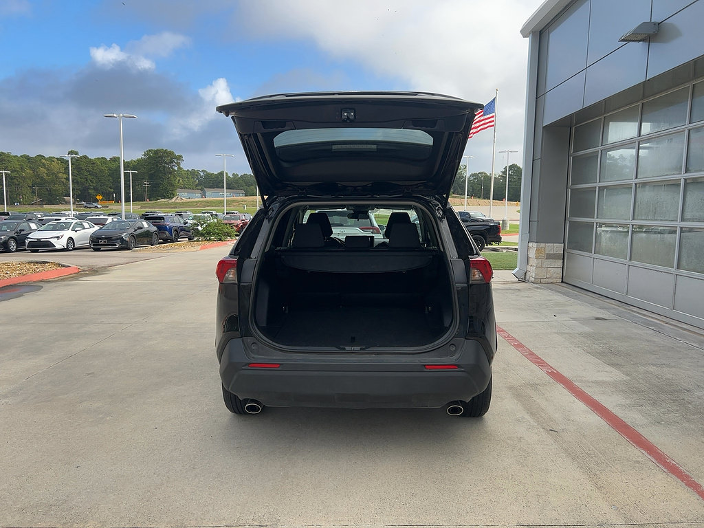 Used 2025 Toyota RAV4 XLE SUV