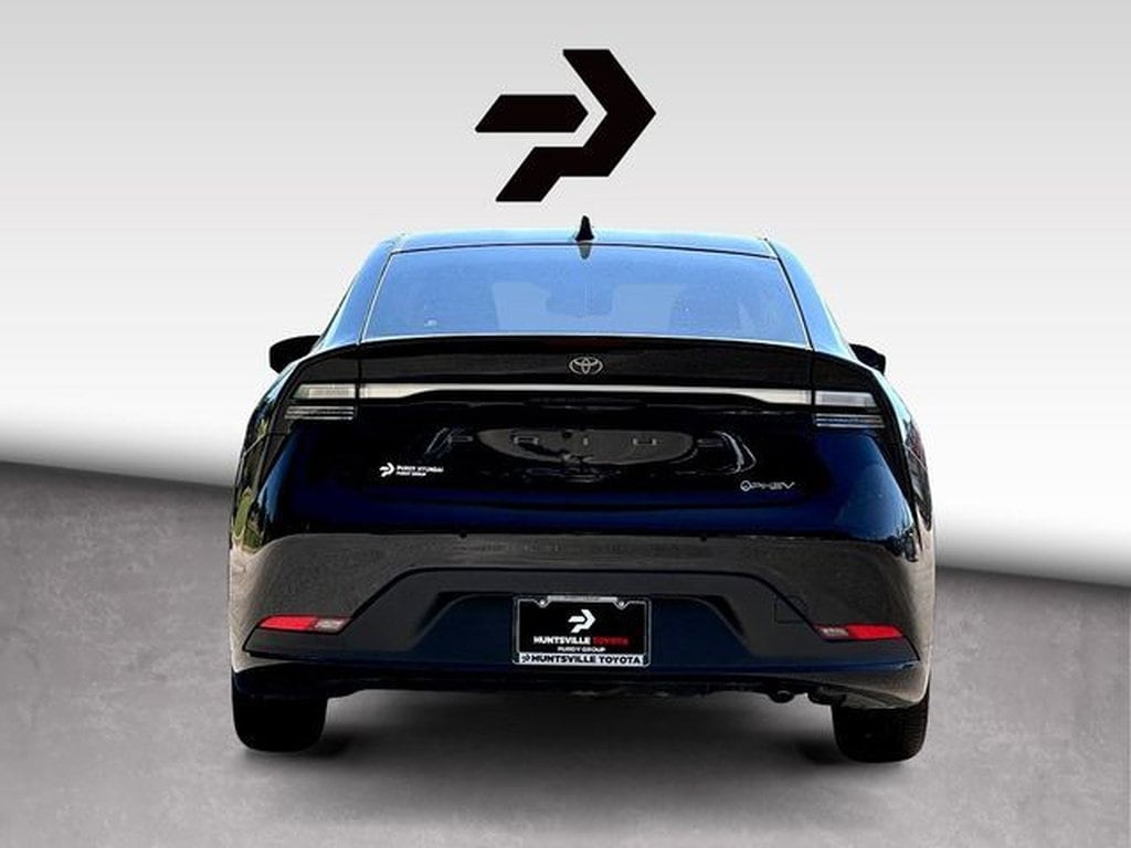2025 Toyota Prius SE - Photo 7