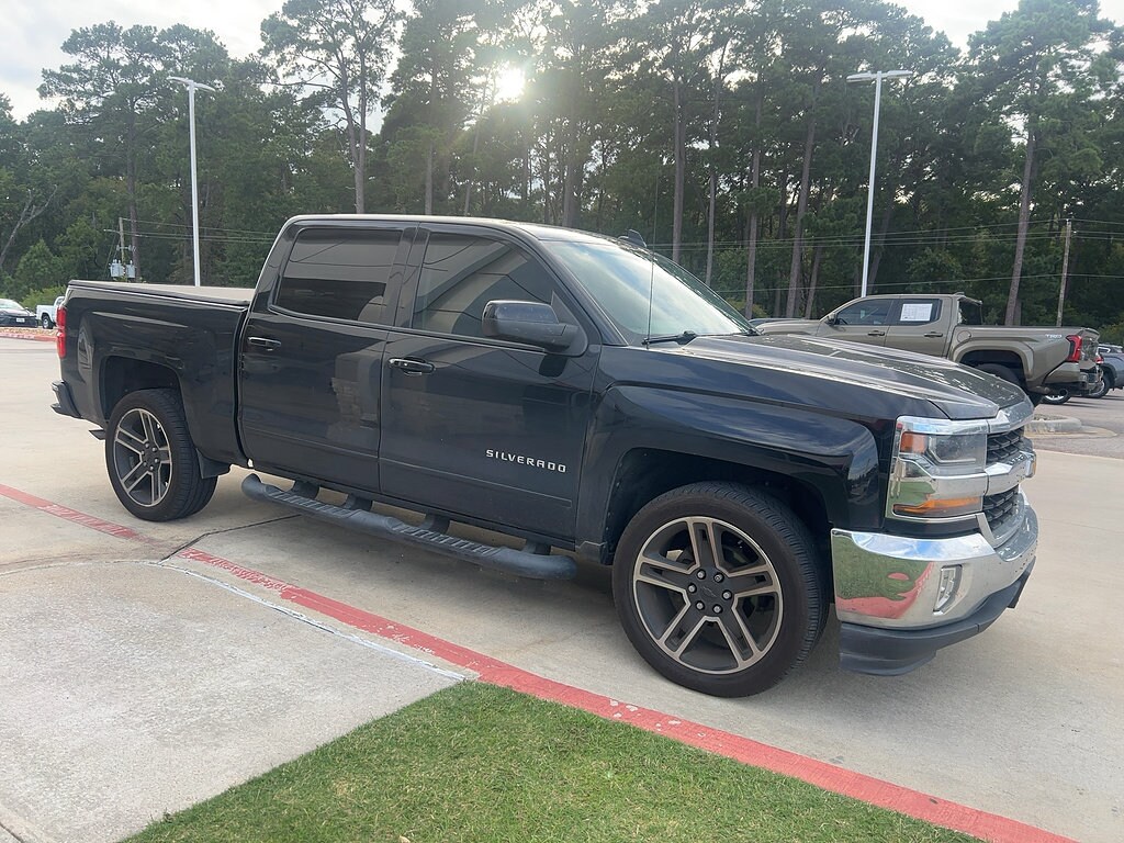 Used 2016 Chevrolet Silverado 1500 LT w/1LT Truck Crew Cab