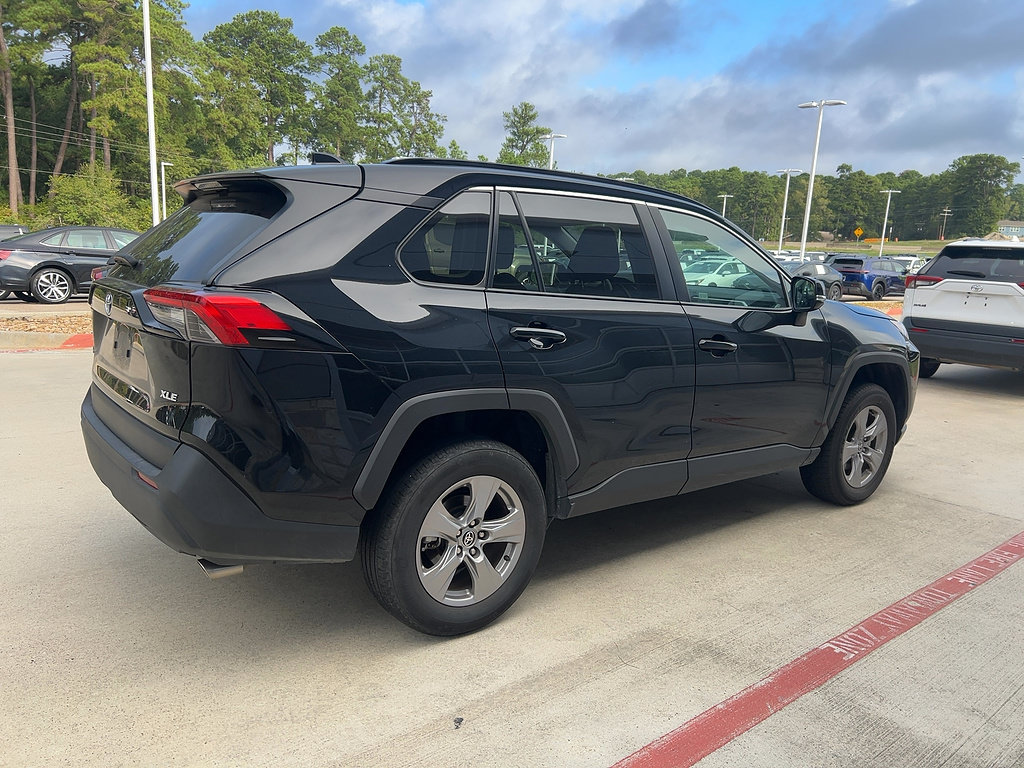 Used 2025 Toyota RAV4 XLE SUV