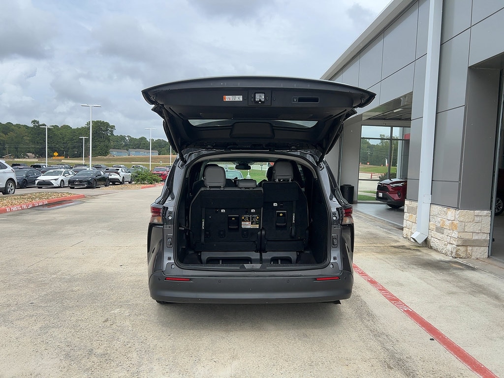 Used 2025 Toyota Sienna XLE Van Passenger Van