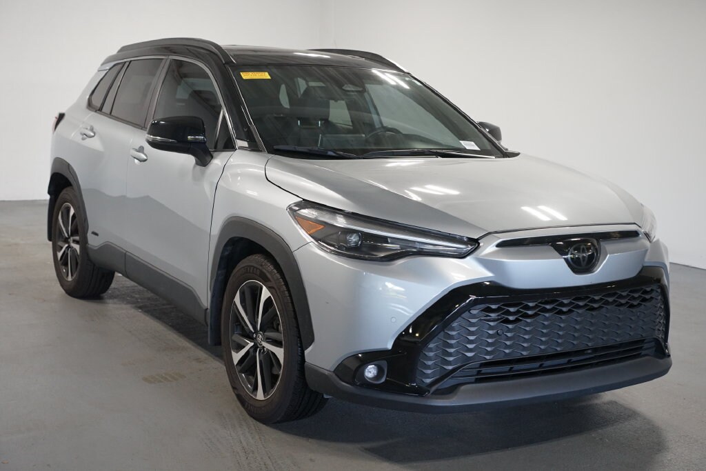 Used 2024 Toyota Corolla Cross Hybrid XSE SUV