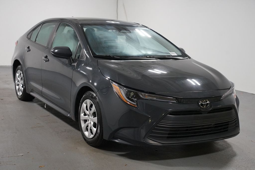 Certified 2025 Toyota Corolla LE Sedan