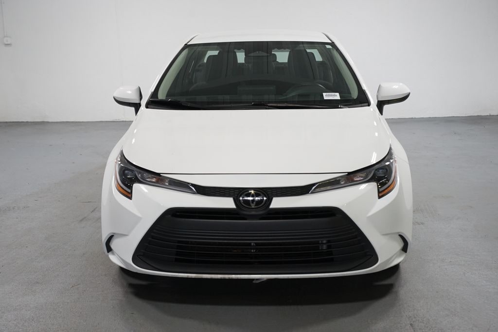 Certified 2025 Toyota Corolla LE Sedan