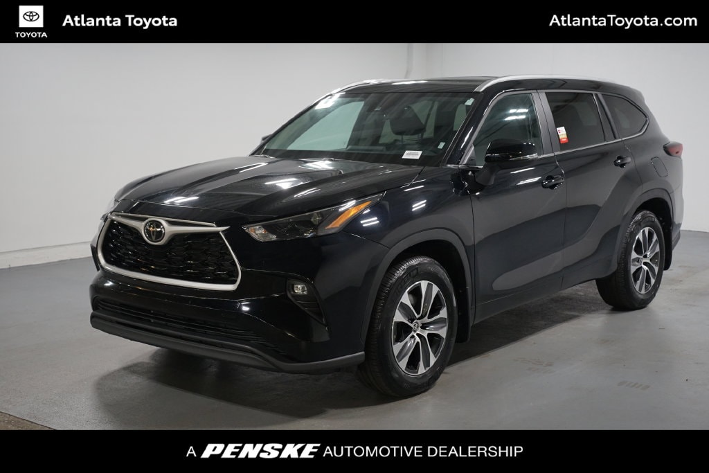 2026 Toyota Highlander SUV 