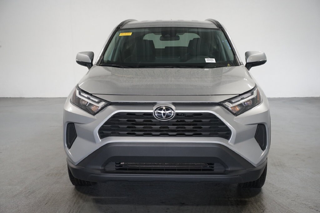 Used 2025 Toyota RAV4 XLE SUV