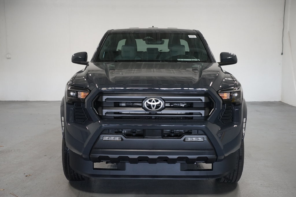 New 2026 Toyota Tacoma SR5 4X4 DOUBLE CAB