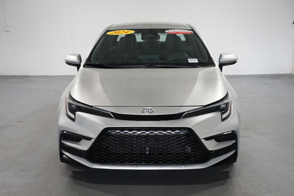 Used 2024 Toyota Corolla SE Sedan