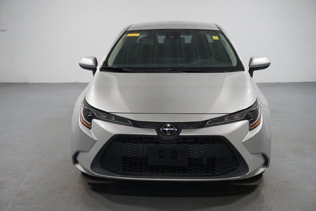 Used 2022 Toyota Corolla LE Sedan