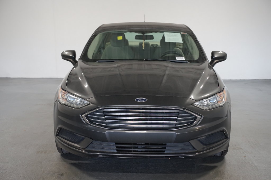 Used 2018 Ford Fusion Hybrid SE Sedan