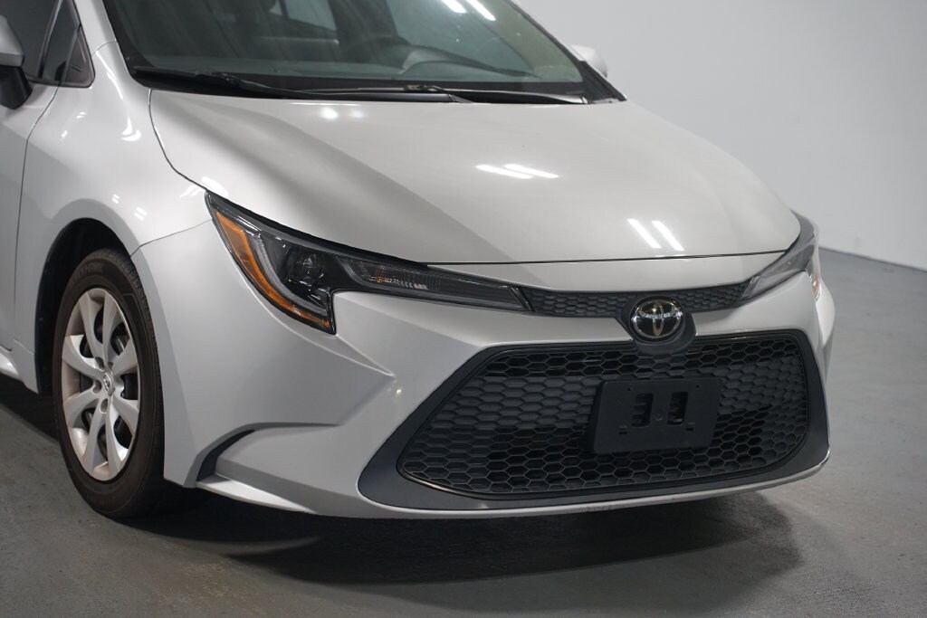 Used 2022 Toyota Corolla LE Sedan