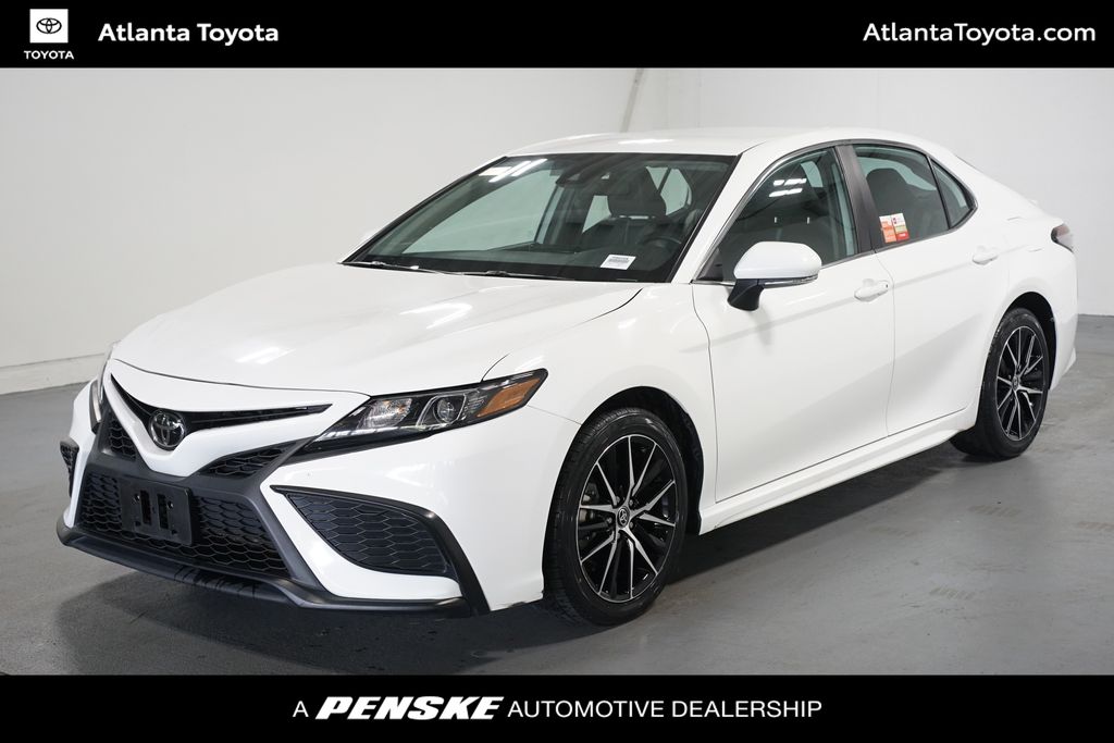 2024 Toyota Camry Sedan 