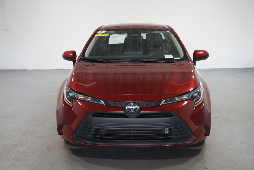 Used 2025 Toyota Corolla LE Sedan