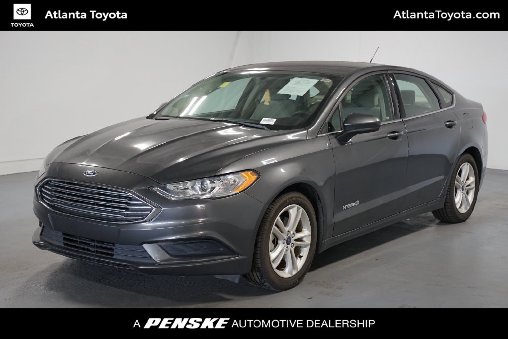 Used 2018 Ford Fusion Hybrid SE Sedan