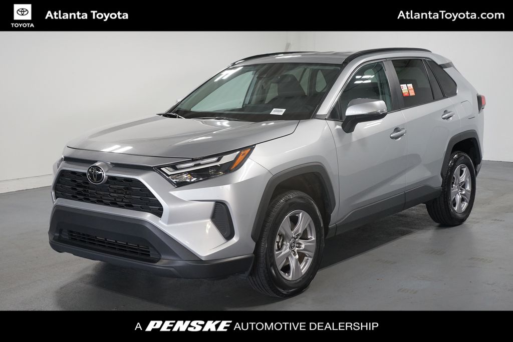 2025 Toyota RAV4 XLE SUV