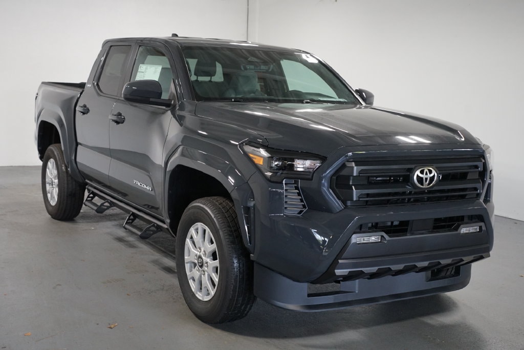 New 2026 Toyota Tacoma SR5 4X4 DOUBLE CAB