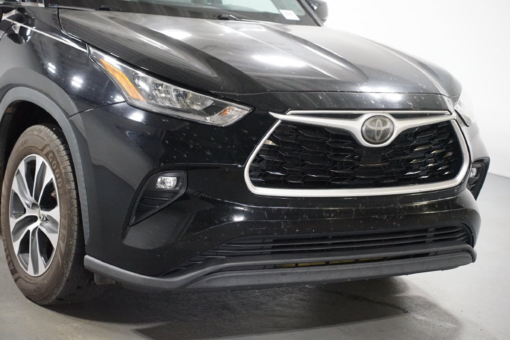 Used 2020 Toyota Highlander XLE SUV