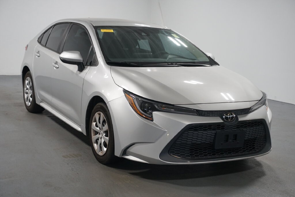 Used 2022 Toyota Corolla LE Sedan