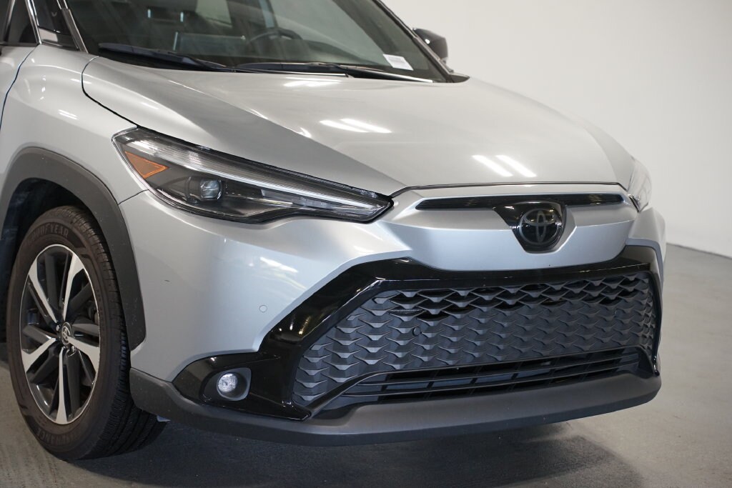 Used 2024 Toyota Corolla Cross Hybrid XSE SUV