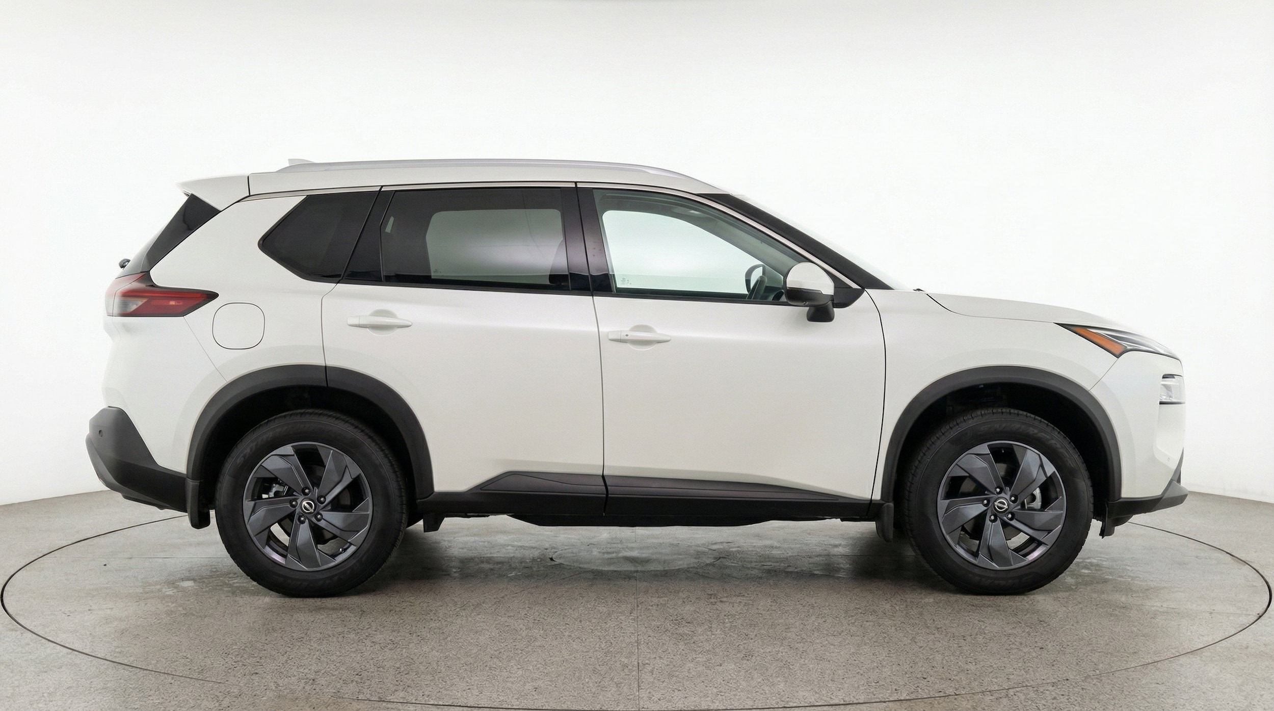 Thumbnail: 2025 Nissan Rogue - 10