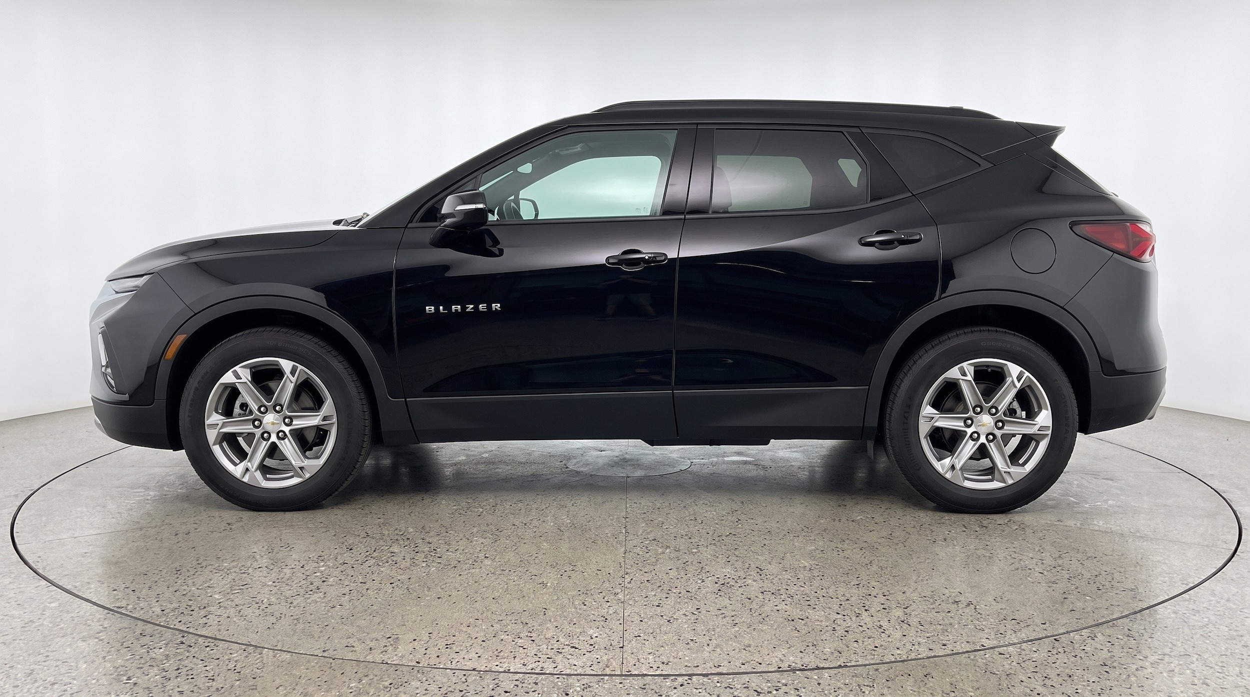 Thumbnail: 2026 Chevrolet Blazer - 5