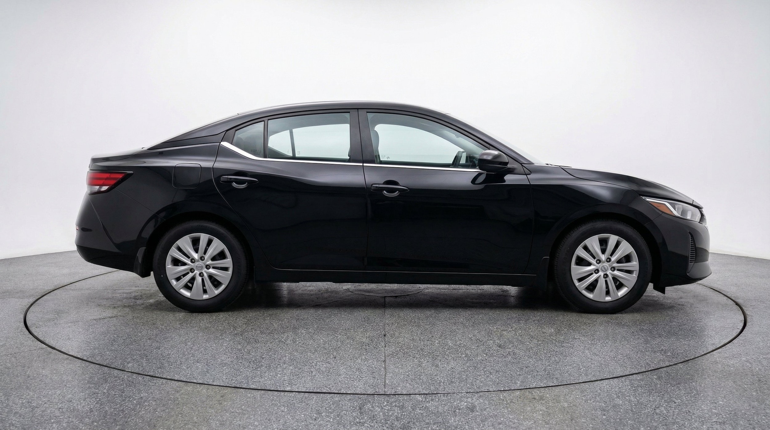 Thumbnail: 2025 Nissan Sentra - 11