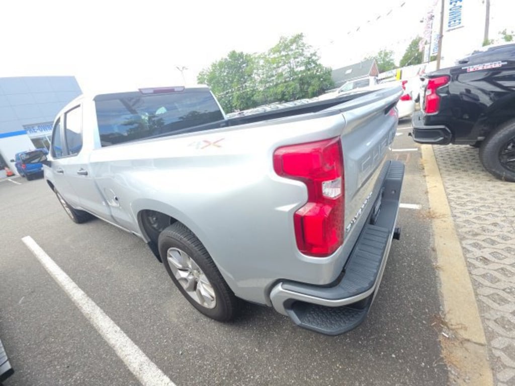 Used 2022 Chevrolet Silverado 1500 LTD Custom Truck