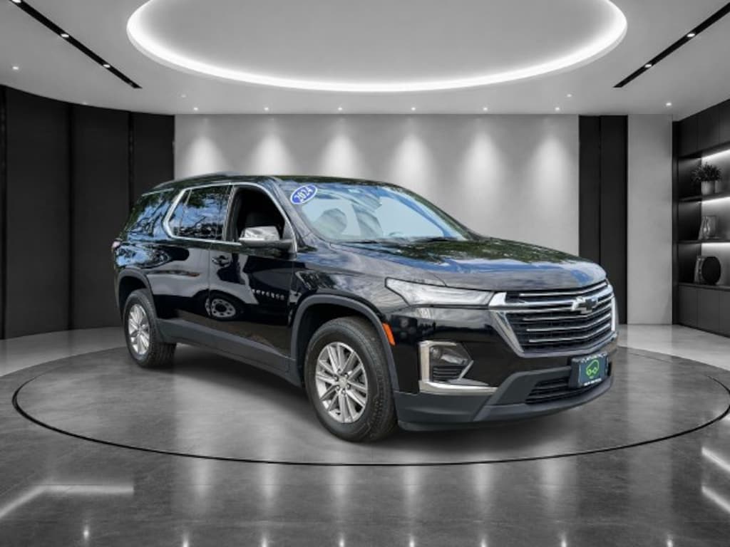 Used 2024 Chevrolet Traverse Limited LT Cloth SUV