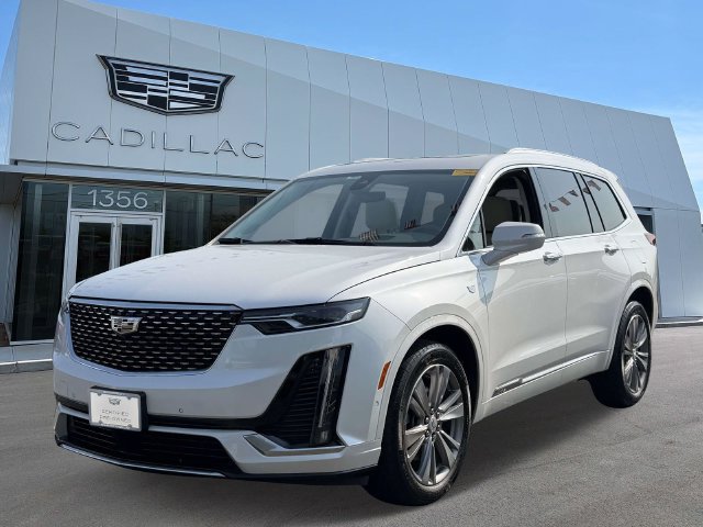 2022 Cadillac XT6