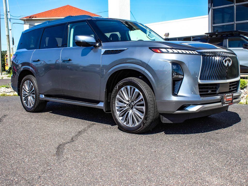 Used 2025 INFINITI QX80 Sensory SUV