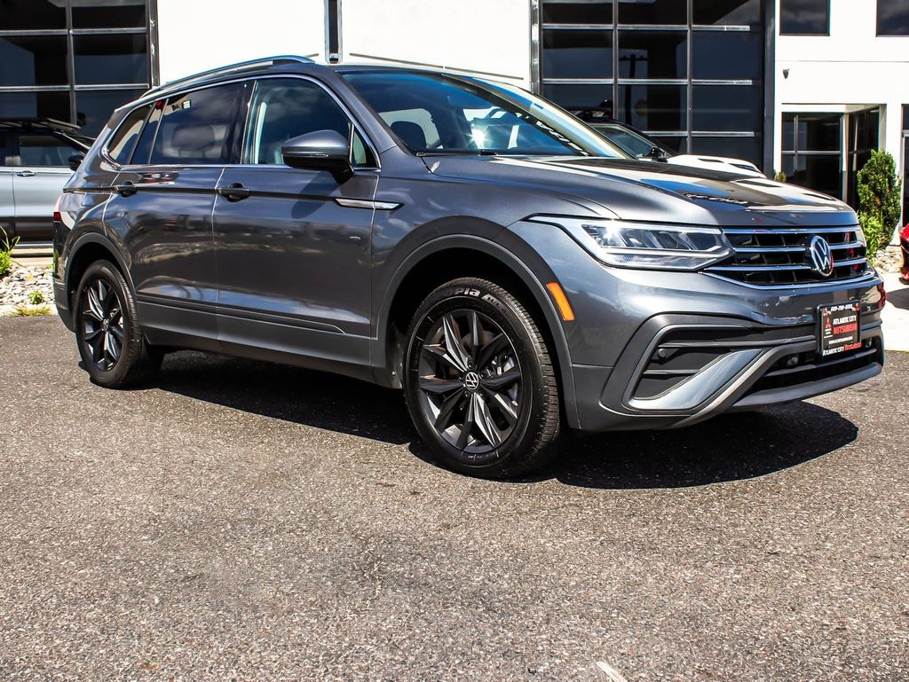 Used 2024 Volkswagen Tiguan 2.0T SE SUV