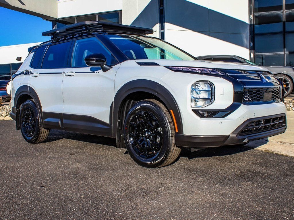 New 2026 Mitsubishi Outlander Trail Edition SUV