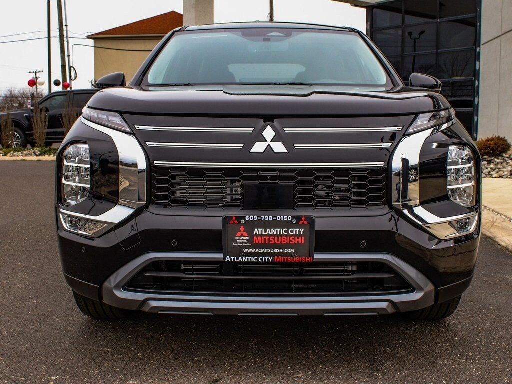 New 2026 Mitsubishi
