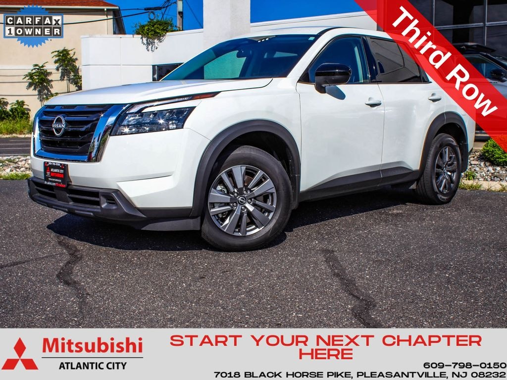 Used 2025 Nissan Pathfinder S SUV