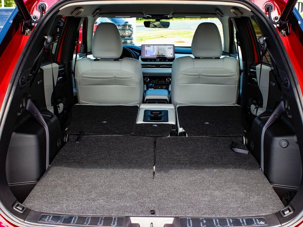2025 Mitsubishi Outlander SE - Photo 46
