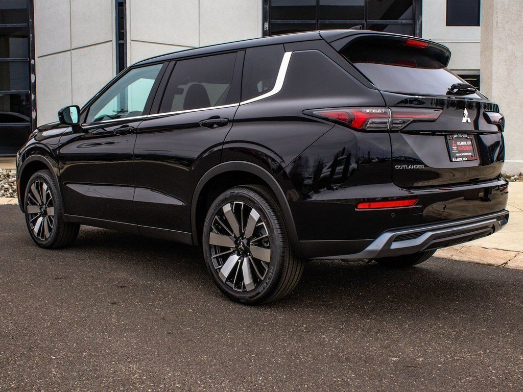 New 2026 Mitsubishi