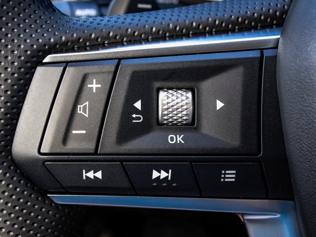 2025 Mitsubishi Outlander SE - Photo 27