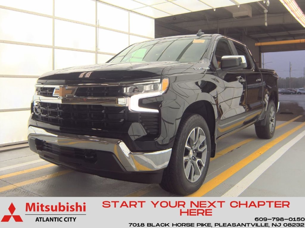 Used 2024 Chevrolet Silverado 1500 LT Truck Crew Cab