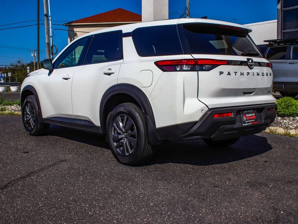 Used 2025 Nissan Pathfinder S SUV