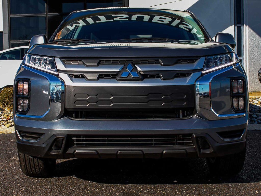 New 2025 Mitsubishi Outlander Sport 2.0 ES SUV