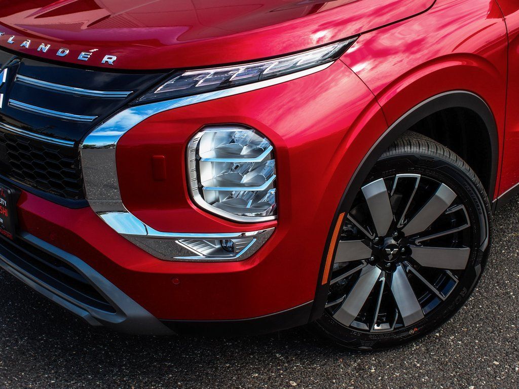 2025 Mitsubishi Outlander SE - Photo 48