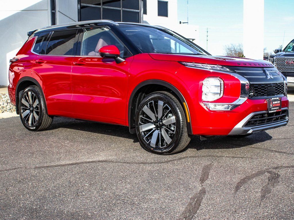 New 2026 Mitsubishi Outlander SEL SUV