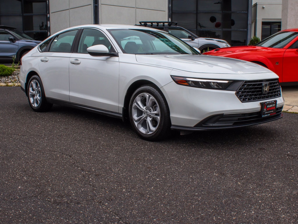 Used 2025 Honda Accord LX Sedan