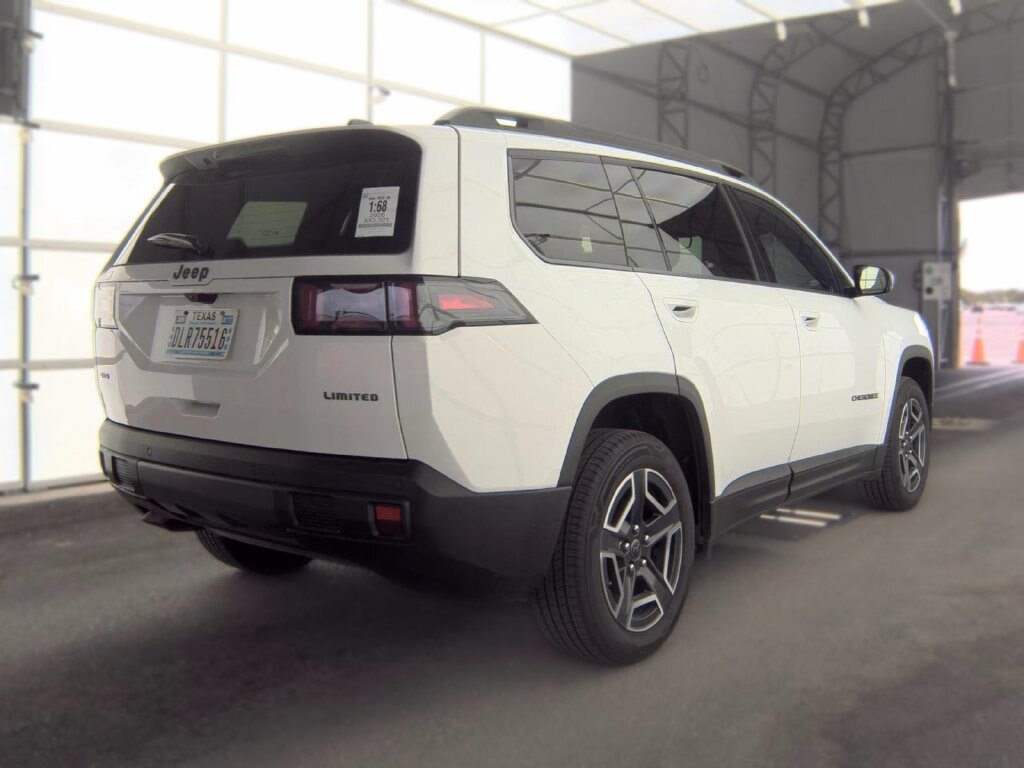 Used 2026 Jeep Cherokee Laredo/Limited SUV