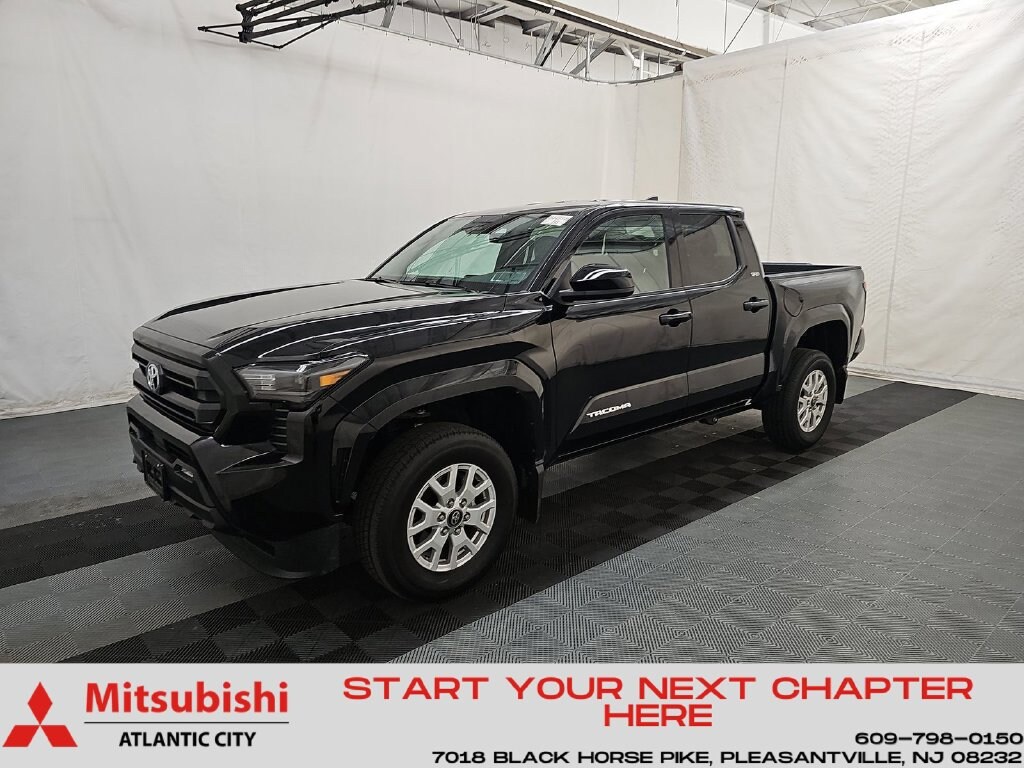 Used 2025 Toyota Tacoma SR5 Truck Double Cab