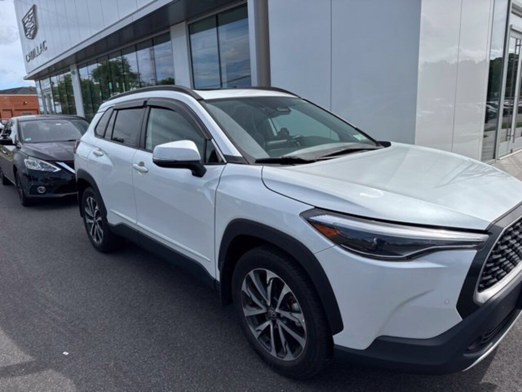 Certified 2024 Toyota Corolla Cross XLE SUV