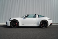 2024 Porsche 911 4 GTS Targa
