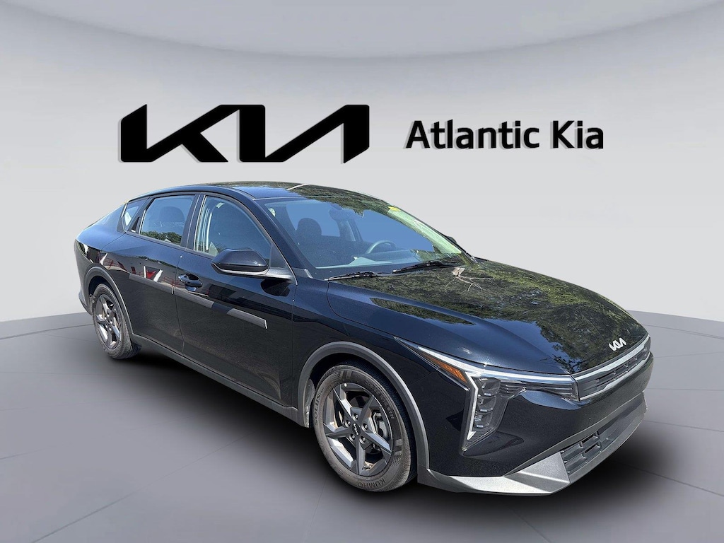 Certified 2025 Kia K4 LXS Sedan