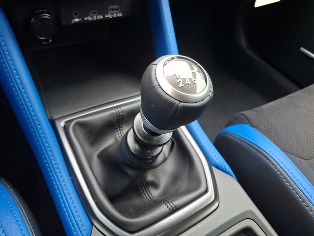2026 Subaru WRX tS - Photo 7