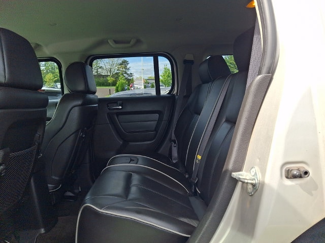 2006 Hummer H3 Base - Photo 9